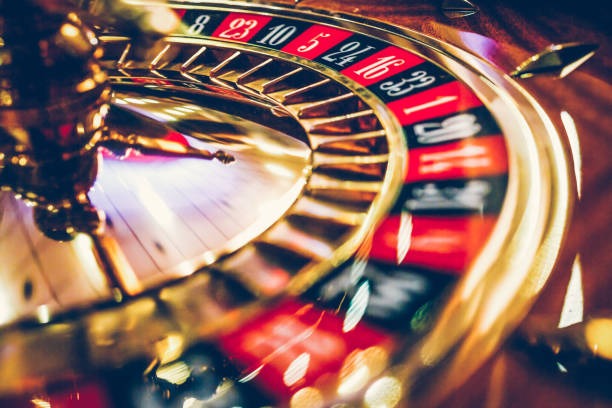 menit4d Playtech live blackjack table with dealer and real-time betting interface